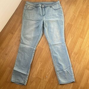 Almost Famous brand jeans, size 18